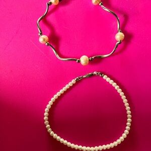 2 Vintage pearl bracelets 7”